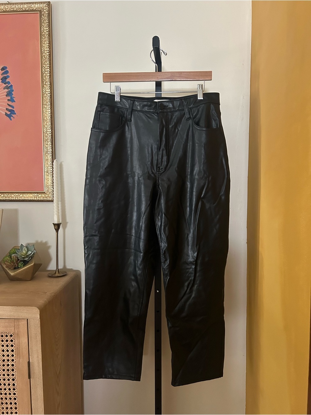 Abercrombie & Fitch Ankle Straight Ultra High Rise Cure Love Vegan Leather Black